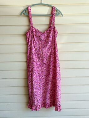 Vintage Carole Little Sport
Y2K 97% Cotton Pink Floral Slip Dress w/ Ruffle Hem